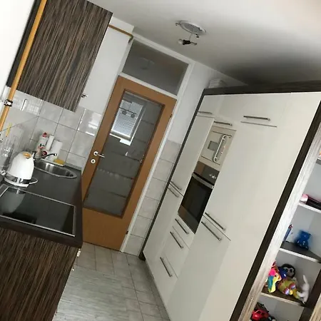 Apartment Apartman Emi