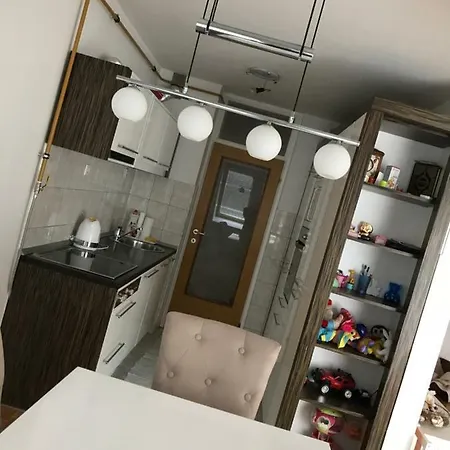 Apartment Apartman Emi